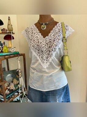 Vintage 80s White Lace Trim V-Neck Nylon Lingerie Tank Top by Metropolitan